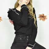 Super cute Elli White top sweater jumper pullover in white and black