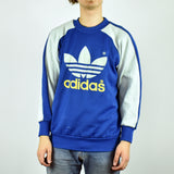 Vintage Adidas sweatshirt jumper sweater pullover hoodie in white and navy blue