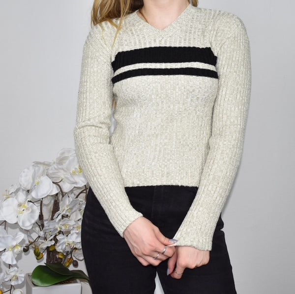 Scali v-neck knitted sweatshirt jumper sweater top pullover in grey and black