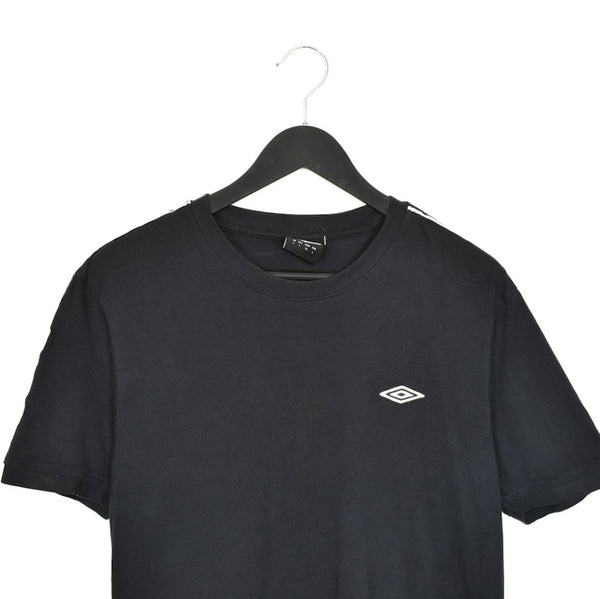 Vintage Umbro t-shirt tee blouse top in dark blue and white