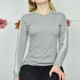 Sporty top t-shirt blouse with quarter sleeves in white and grey