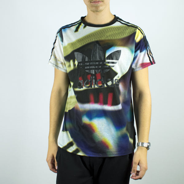 Vintage Adidas t-shirt top blouse tee in multiple colors