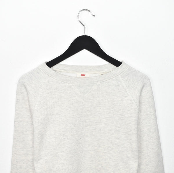 Vintage Levi’s sweatshirt longsleeve tee pullover jumper in milk white