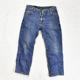 Vintage Lee jeans in lighter blue