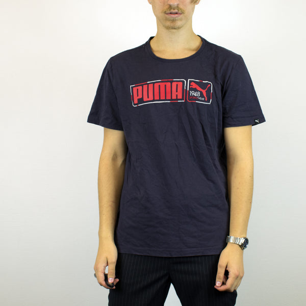 Vintage Puma t-shirt top blouse tee in navy blue