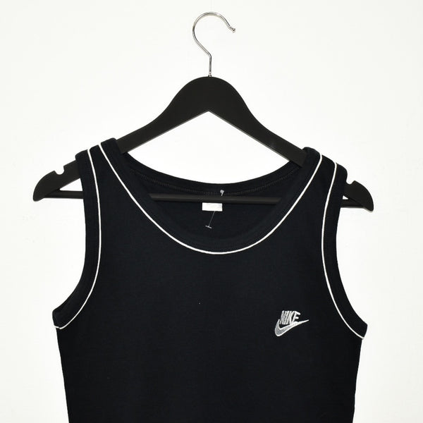 Vintage Nike sleeveless t-shirt top blouse tee in black