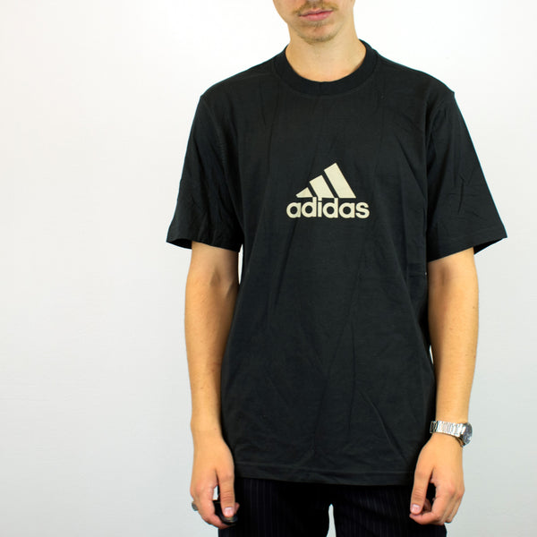 Vintage Adidas t-shirt top blouse tee in black