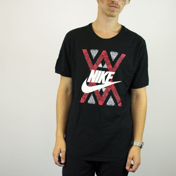 Nike t-shirt top blouse tee in black