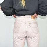 Super cool Levi’s jeans trousers pants joggers in light pink 💗